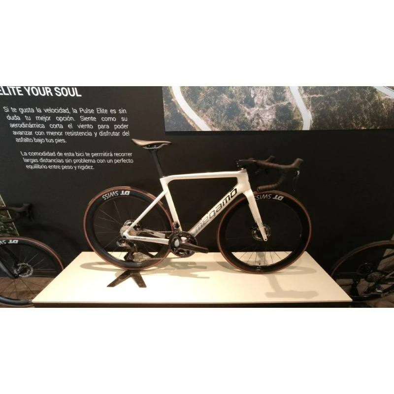 Bici Da Corsa MEGAMO PULSE ELITE AXS 09 Disk In Carbonio SRAM RIVAL AXS 12v Elettronico + Powermeter - immagine 6